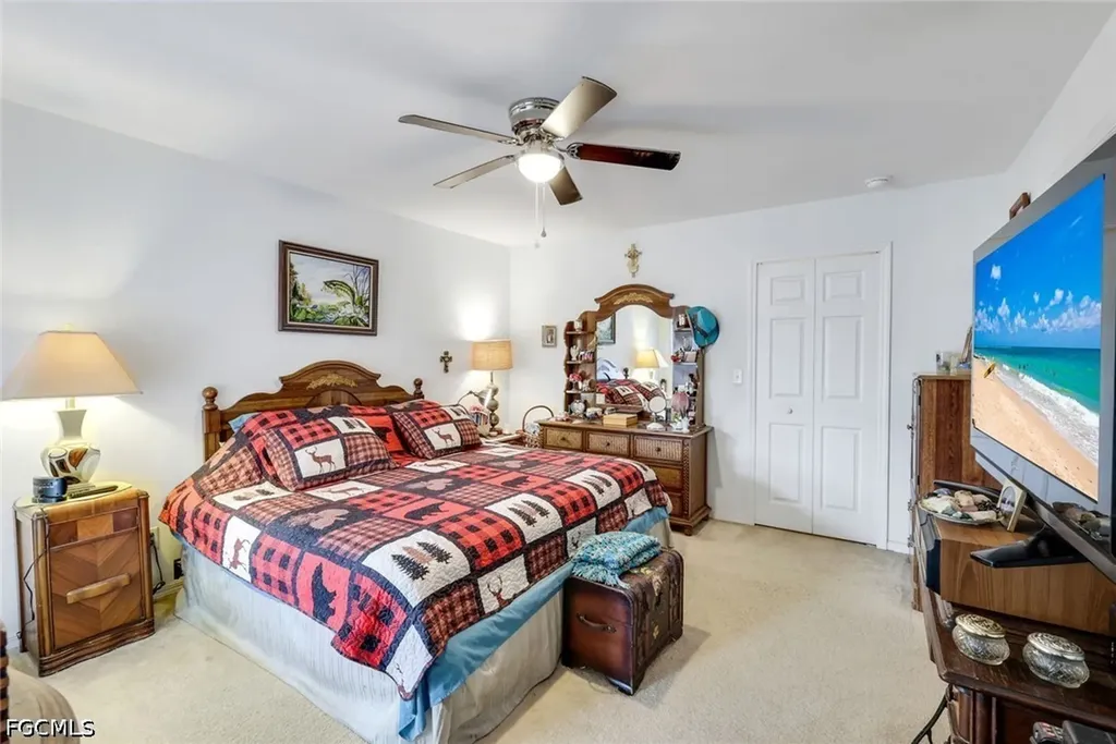 1020 Diplomat Parkway W Cape Coral FL 33993
