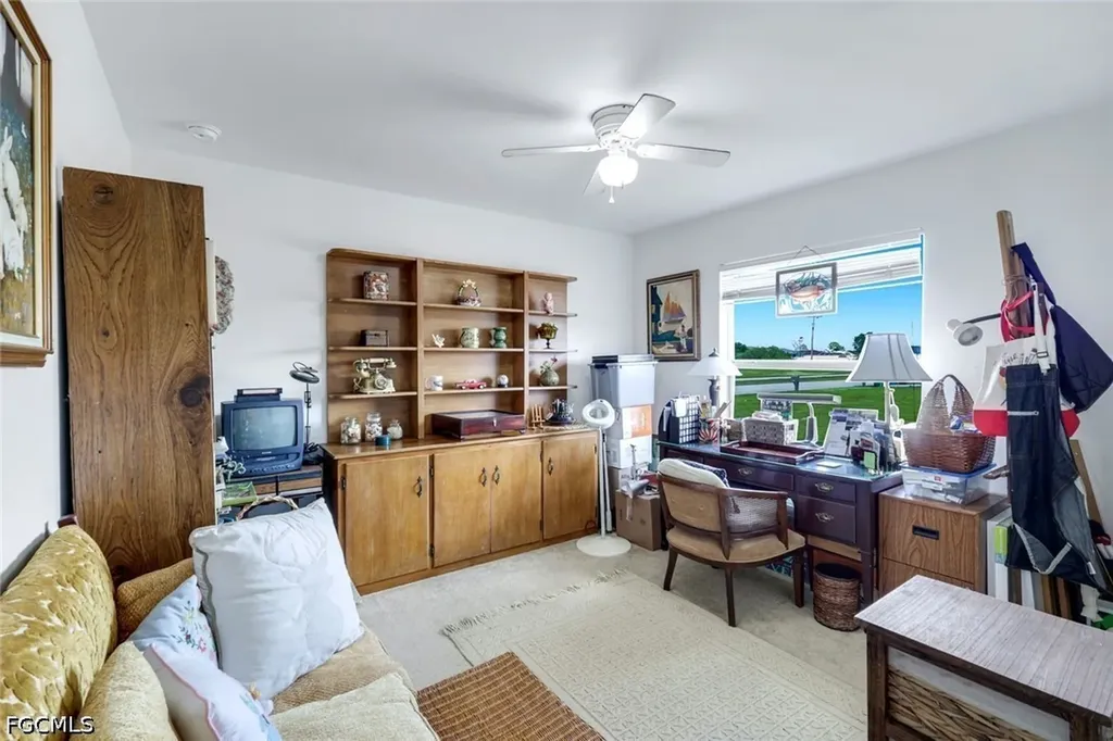 1020 Diplomat Parkway W Cape Coral FL 33993
