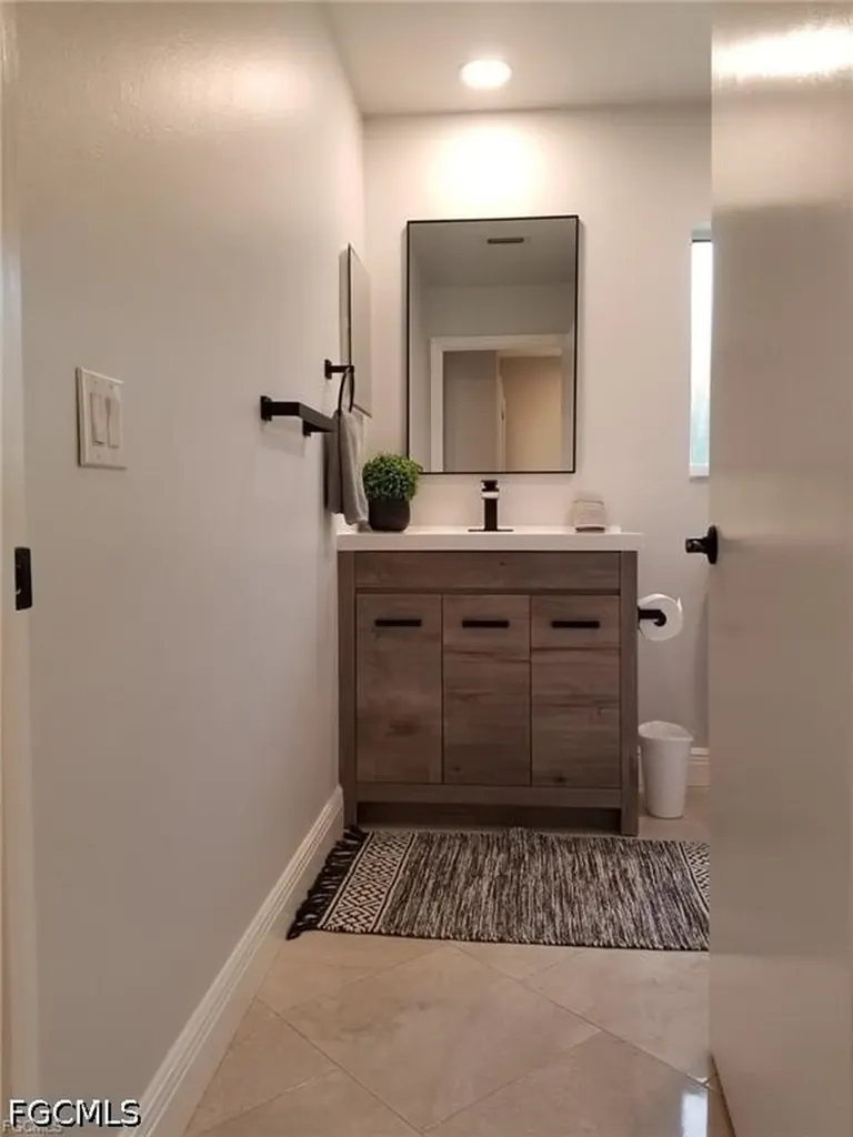 7774 Jewel Lane Naples FL 34109