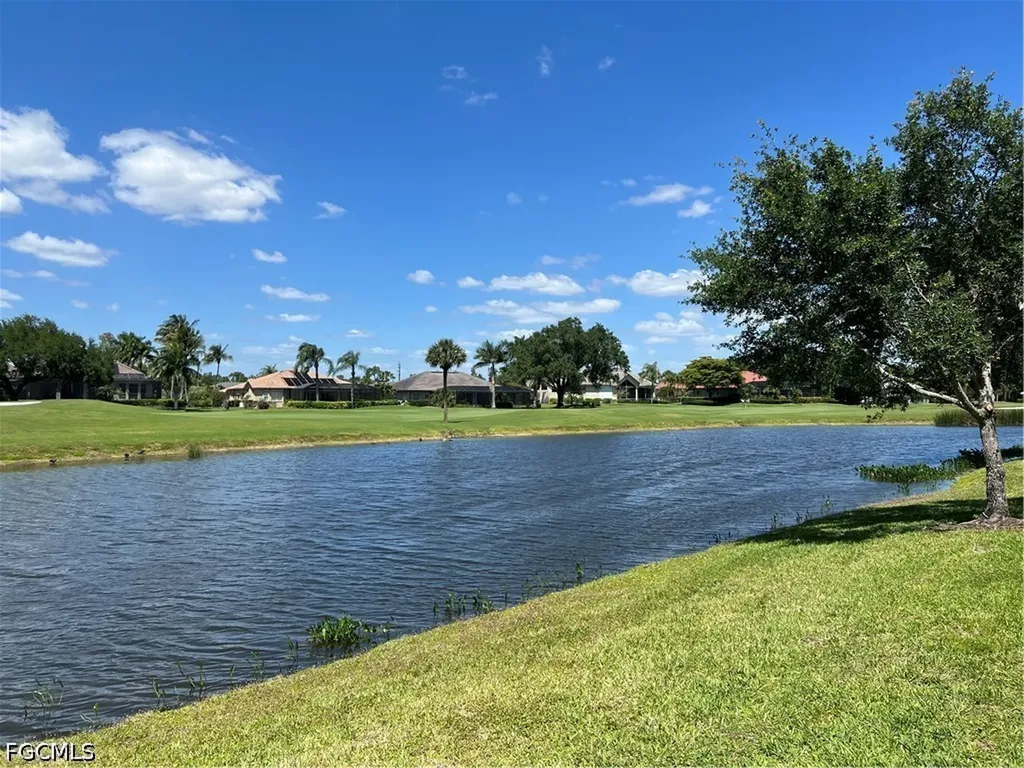 8555 Fairway Bend Drive Estero FL 33967