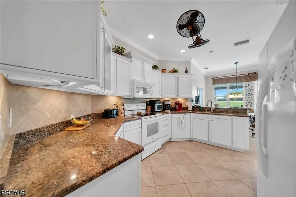 8555 Fairway Bend Drive Estero FL 33967