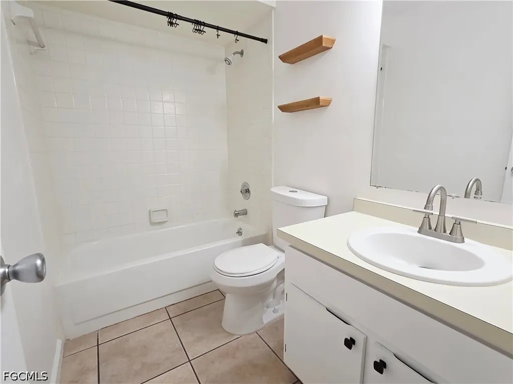 9311 Lennex Lane Fort Myers FL 33919