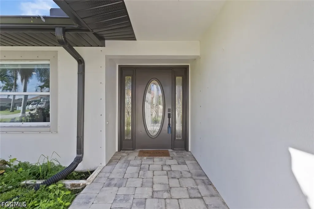 2232 SE 27th Street Cape Coral FL 33904