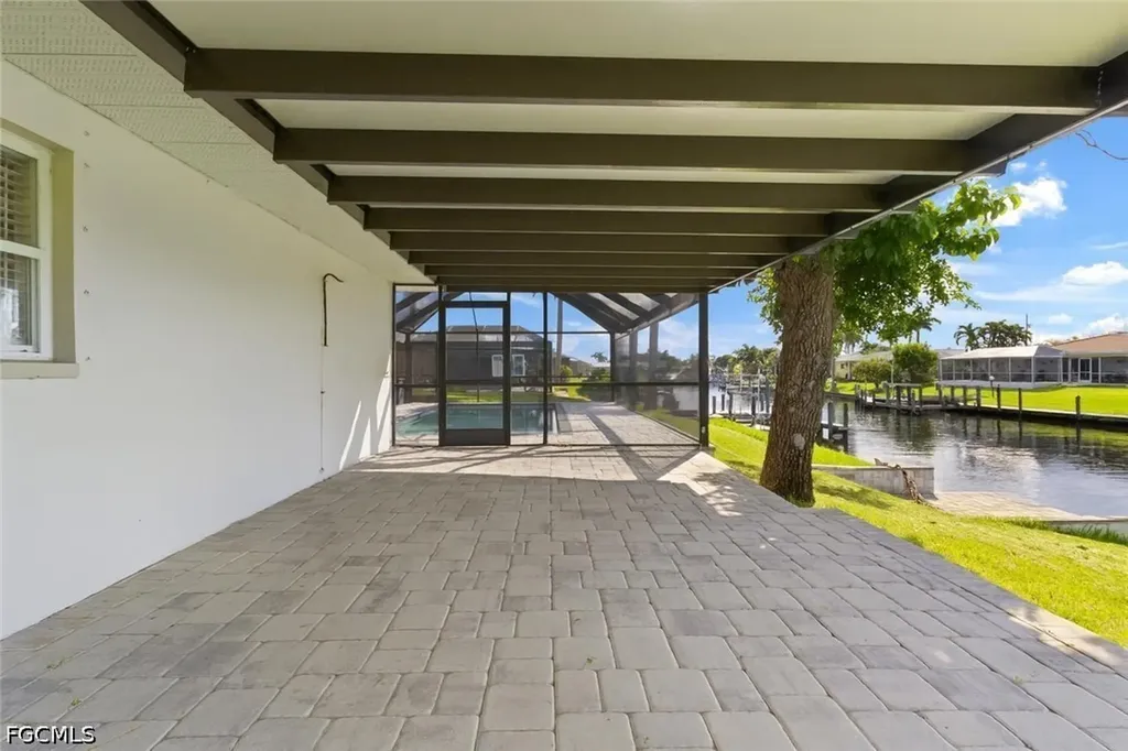 2232 SE 27th Street Cape Coral FL 33904