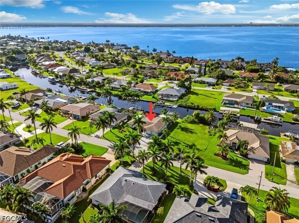2232 SE 27th Street Cape Coral FL 33904
