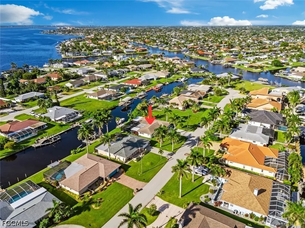2232 SE 27th Street Cape Coral FL 33904