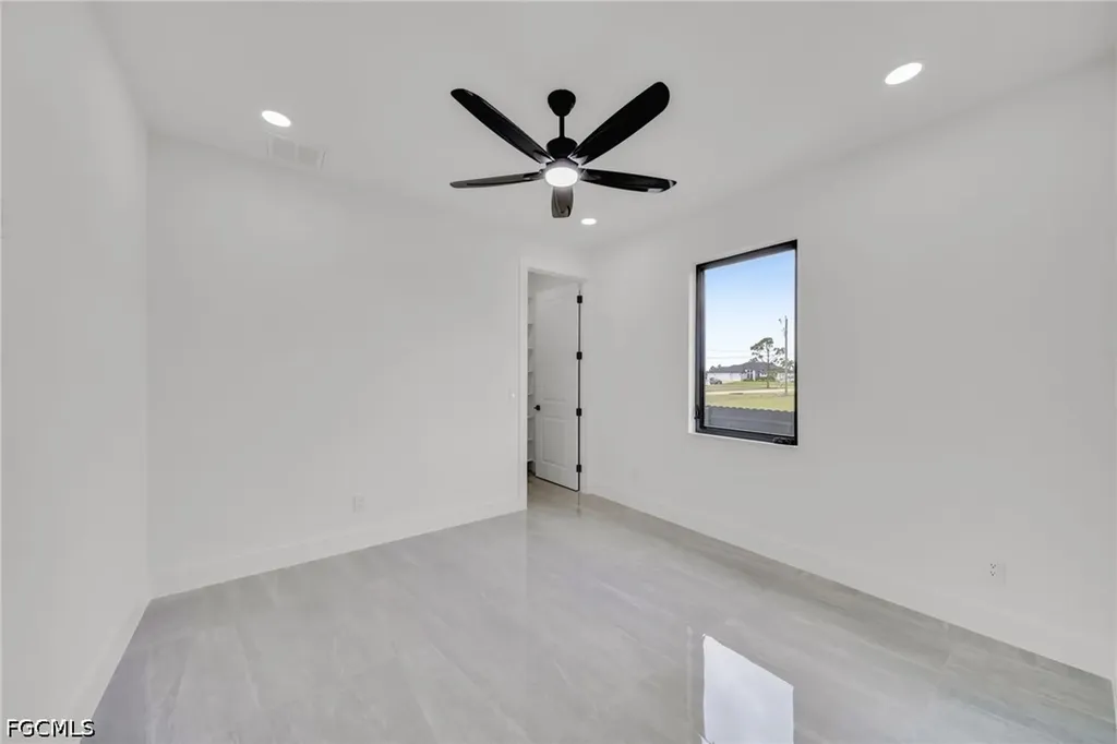 3237 NW 21st Street Cape Coral FL 33993