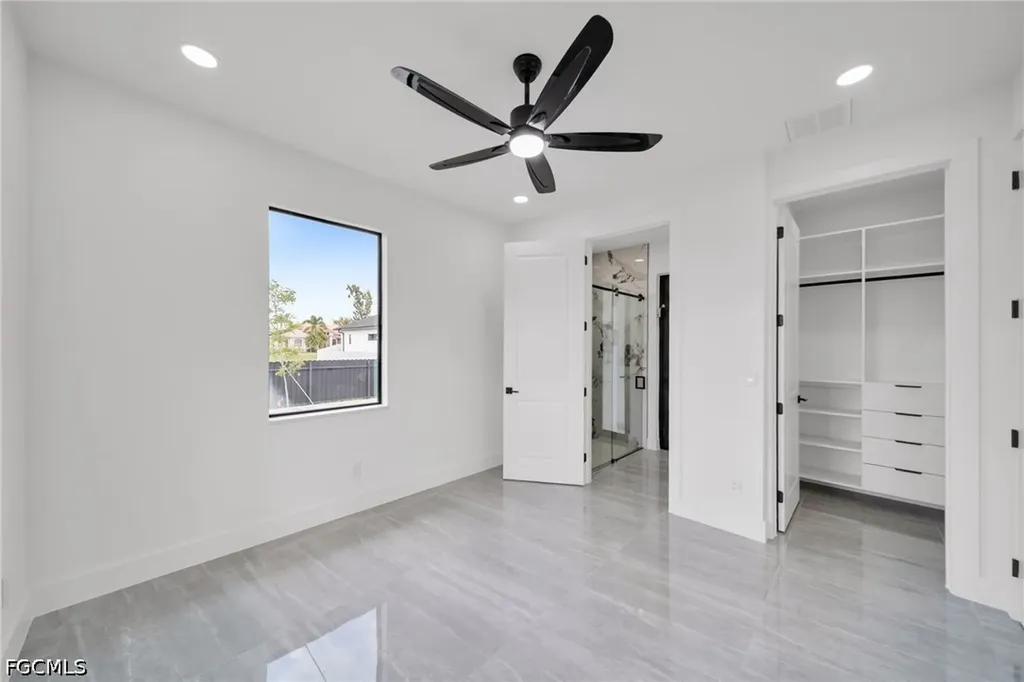 3237 NW 21st Street Cape Coral FL 33993