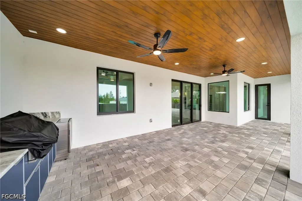 3237 NW 21st Street Cape Coral FL 33993