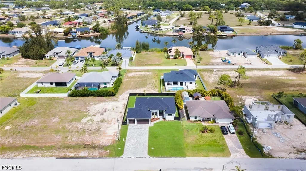 3237 NW 21st Street Cape Coral FL 33993