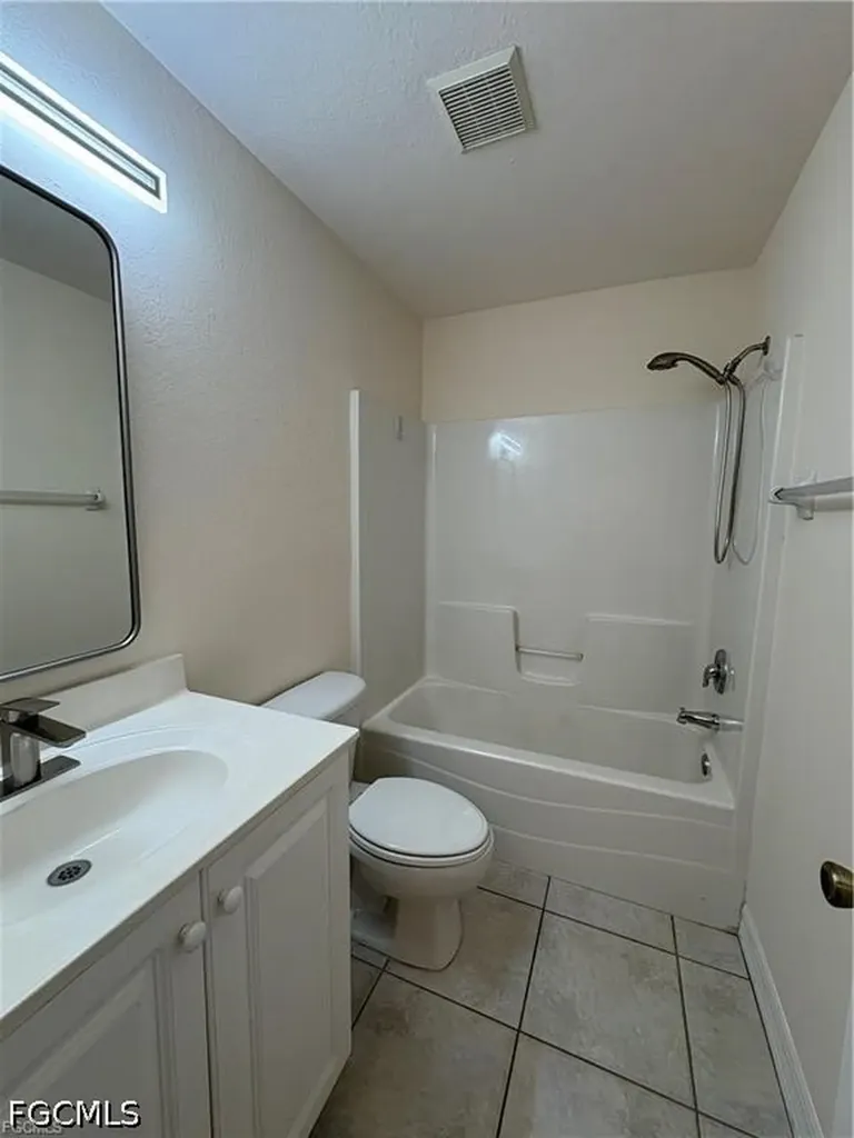 4519/4521 SW 7th Place Cape Coral FL 33914