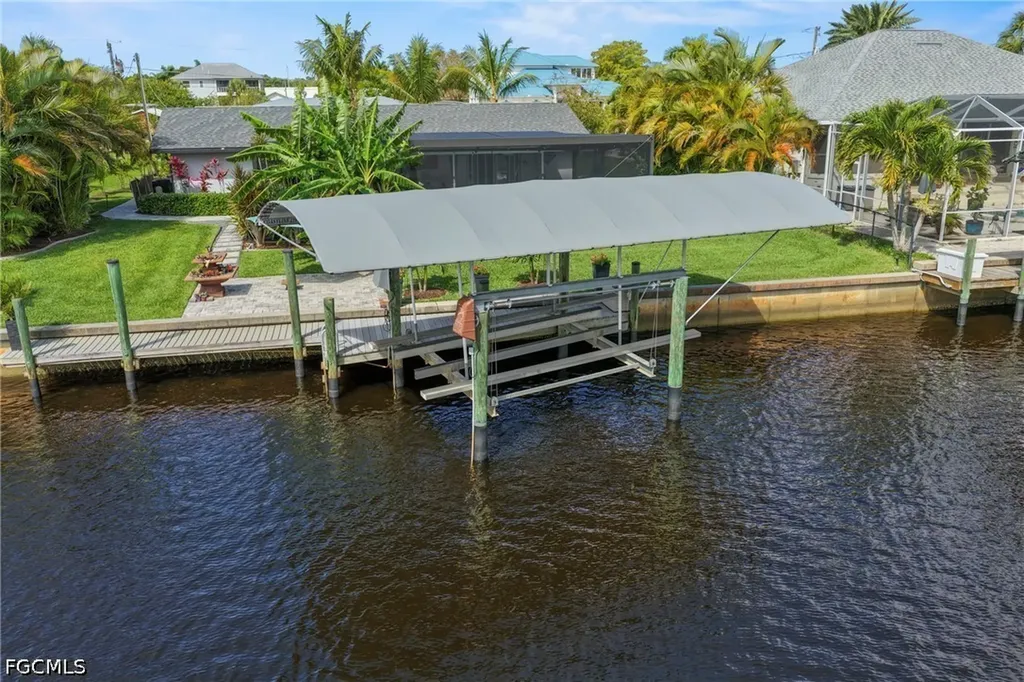 2124 Saint Croix Avenue Fort Myers FL 33905