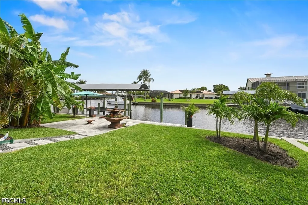 2124 Saint Croix Avenue Fort Myers FL 33905