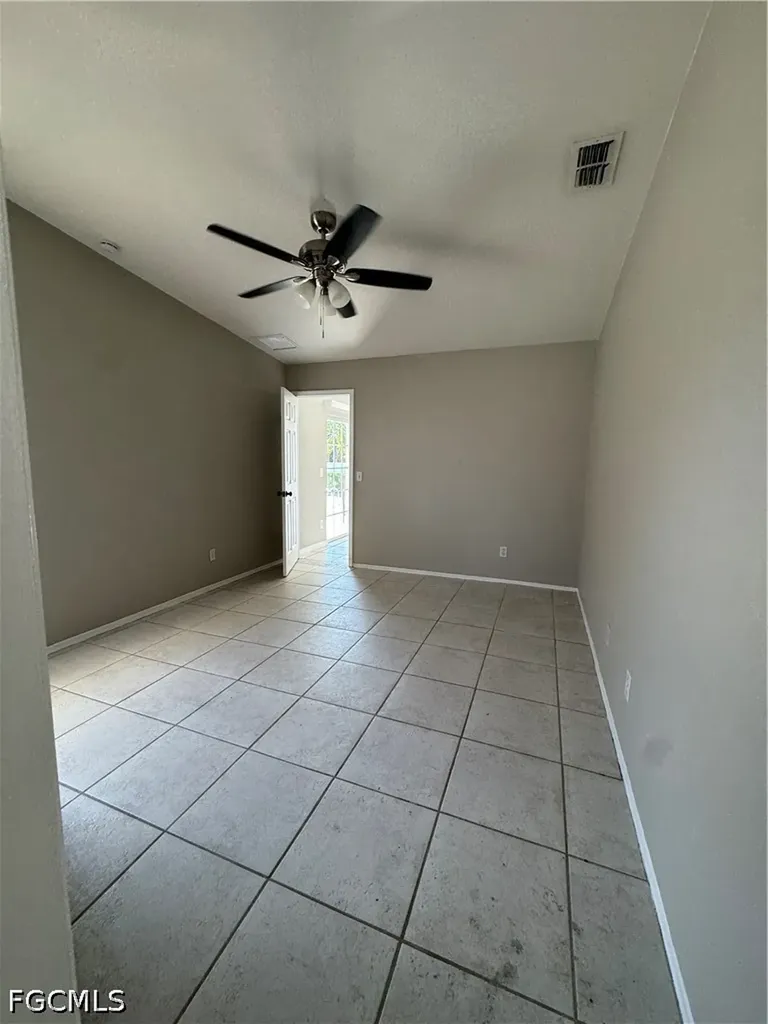 1700 NE 12th Street Cape Coral FL 33909