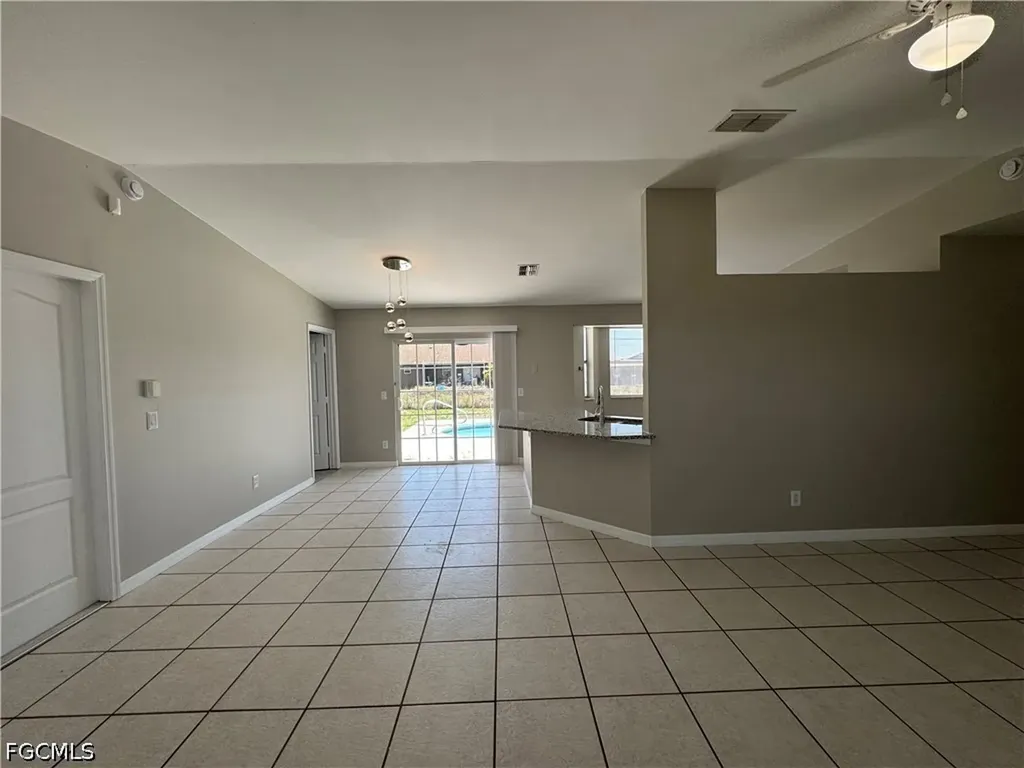 1700 NE 12th Street Cape Coral FL 33909
