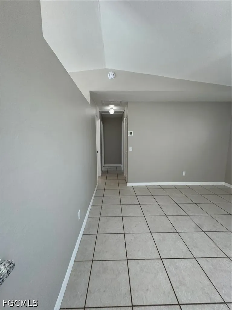 1700 NE 12th Street Cape Coral FL 33909