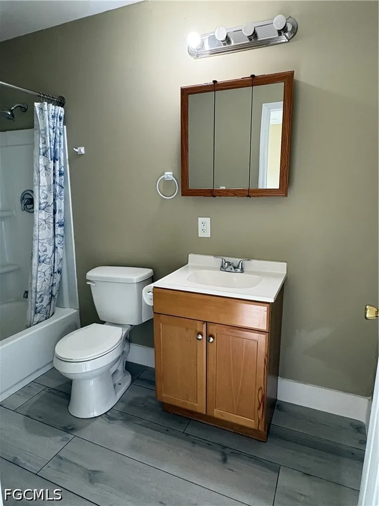 5510 3rd Avenue Fort Myers FL 33907