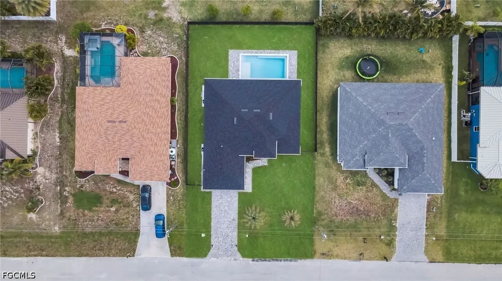 1237 NW 37th Avenue Cape Coral FL 33993