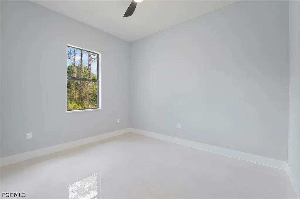 320 Loire Avenue S Lehigh Acres FL 33974