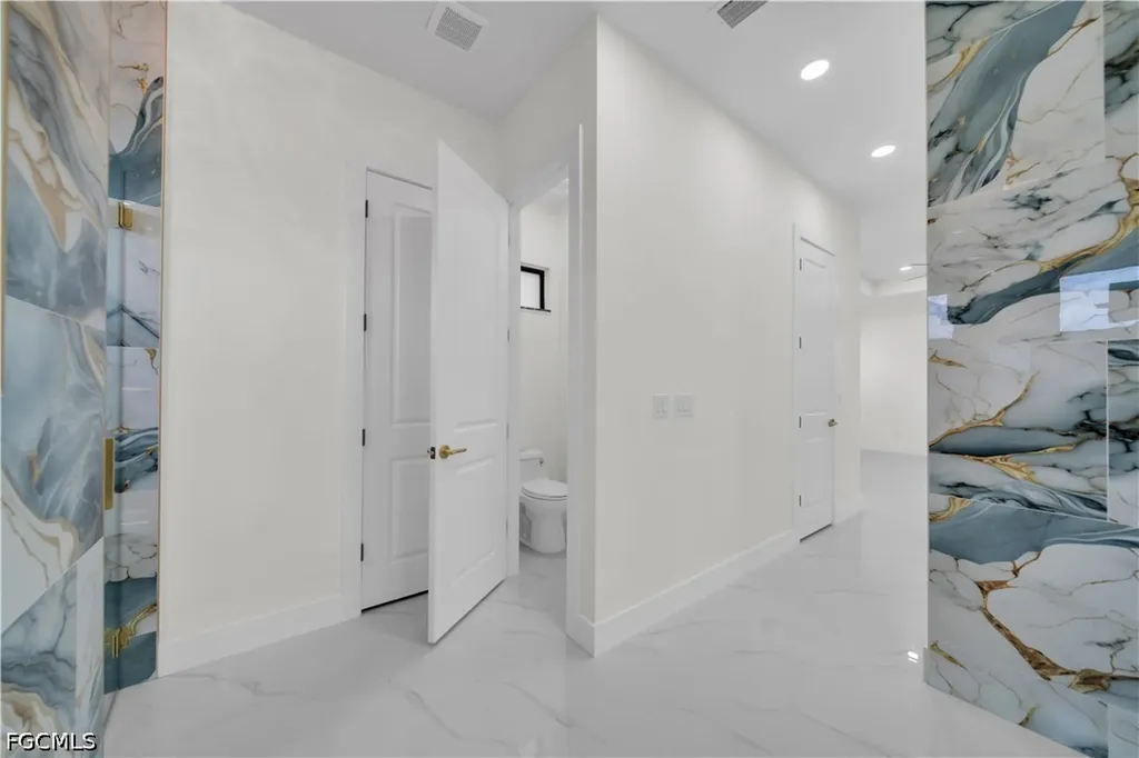 2026 Santa Barbara Boulevard N Cape Coral FL 33993