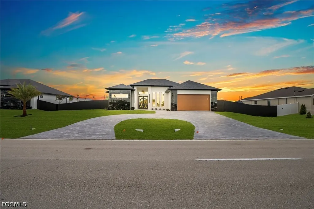 2026 Santa Barbara Boulevard N Cape Coral FL 33993