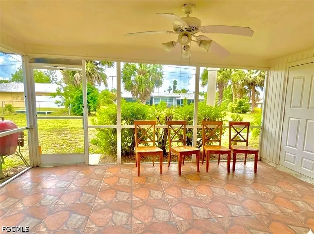 156 SW 47th Terrace Cape Coral FL 33914