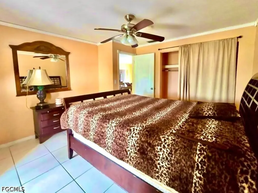 156 SW 47th Terrace Cape Coral FL 33914