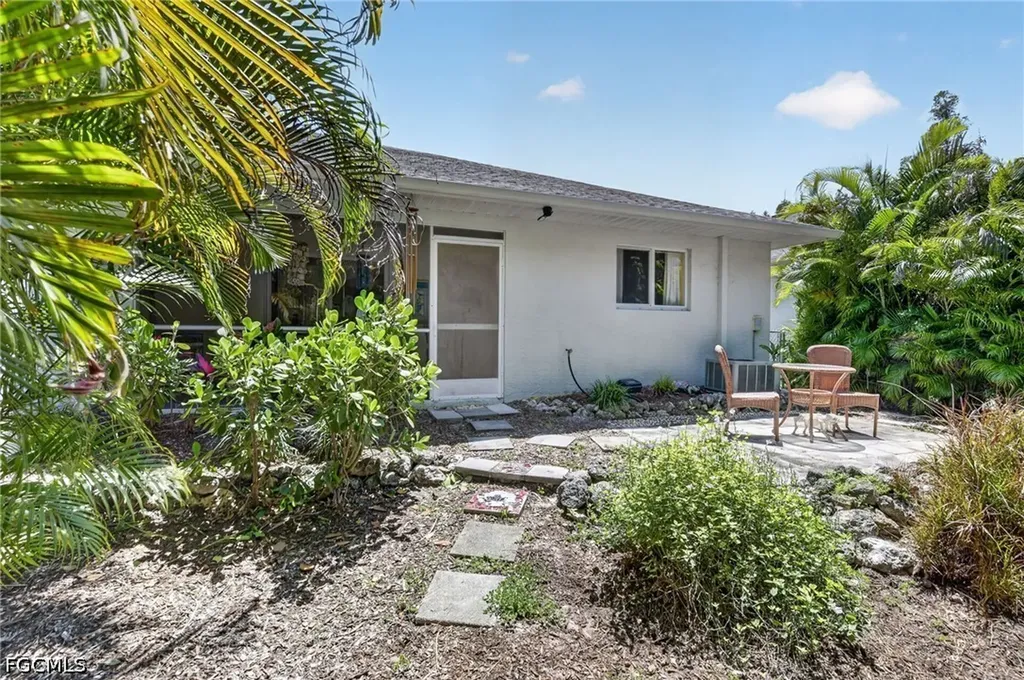 5520 Phillips Street Bokeelia FL 33922