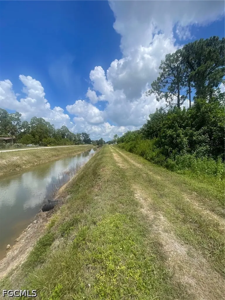 722 Wellington Avenue Lehigh Acres FL 33972