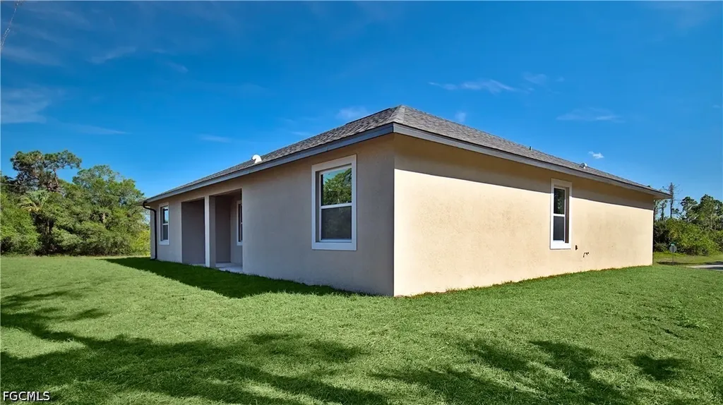 3047 NW Beechwood Circle Labelle FL 33935