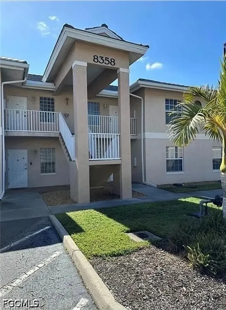 8358 Bernwood Cove Loop Fort Myers FL 33966