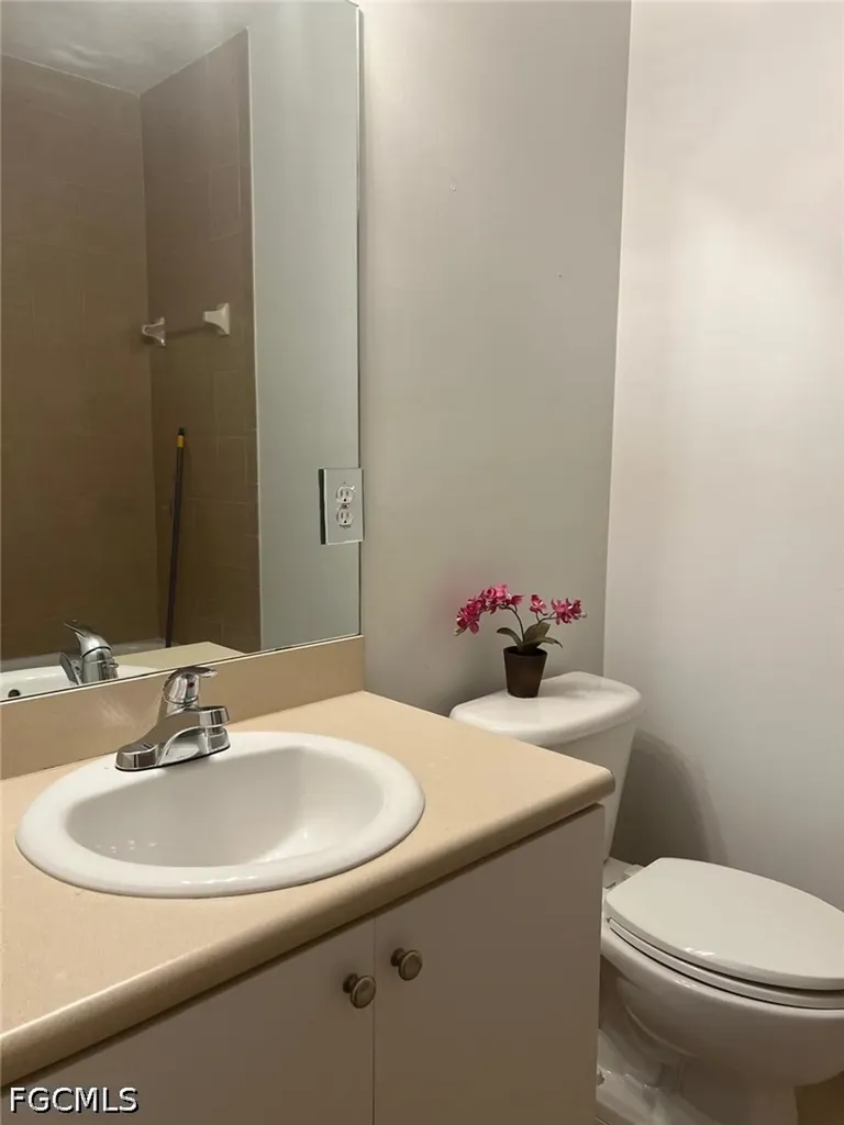 8358 Bernwood Cove Loop Fort Myers FL 33966