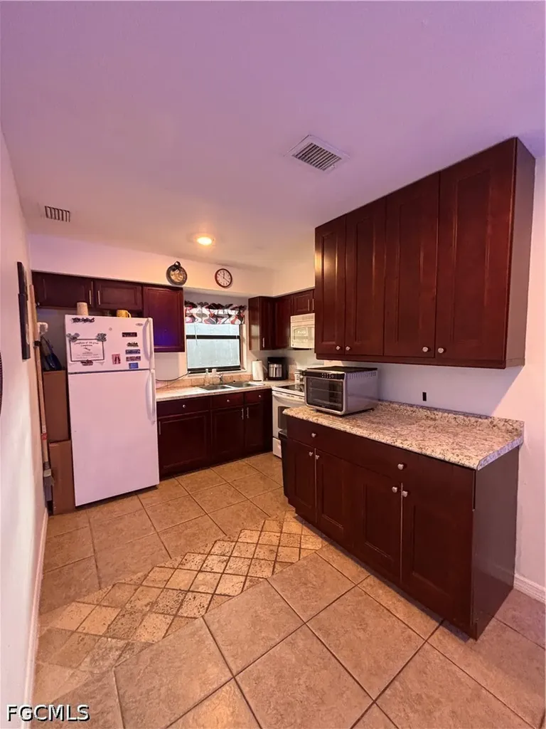 1977 46th Street SW Naples FL 34116