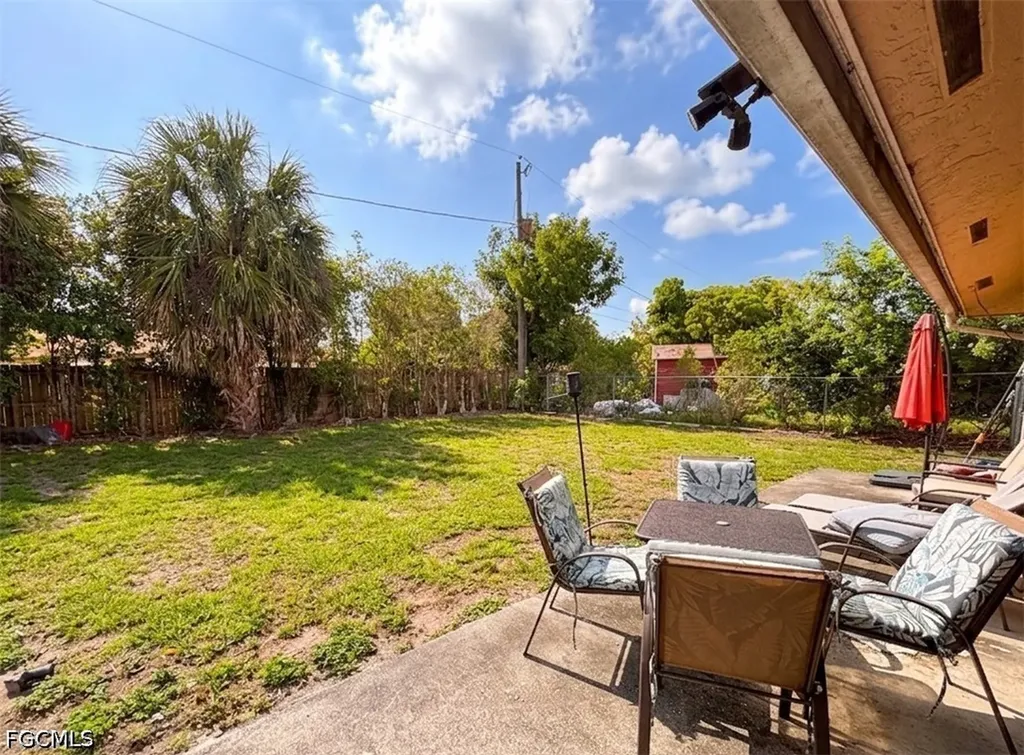 1977 46th Street SW Naples FL 34116