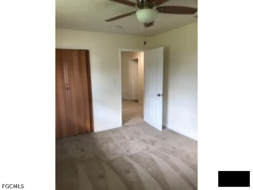 112 Crescent Lake Drive North Fort Myers FL 33917