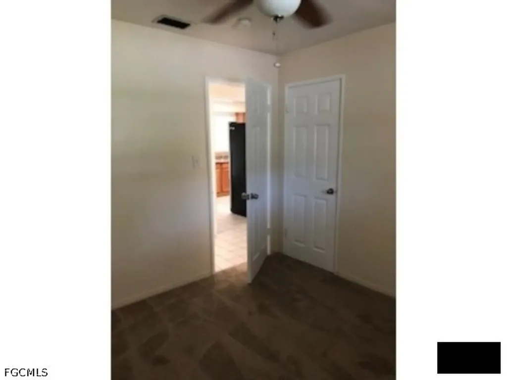 112 Crescent Lake Drive North Fort Myers FL 33917