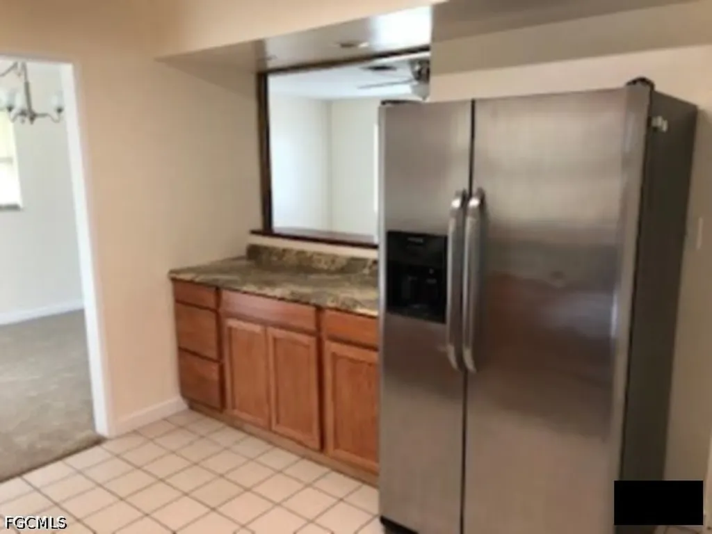 112 Crescent Lake Drive North Fort Myers FL 33917
