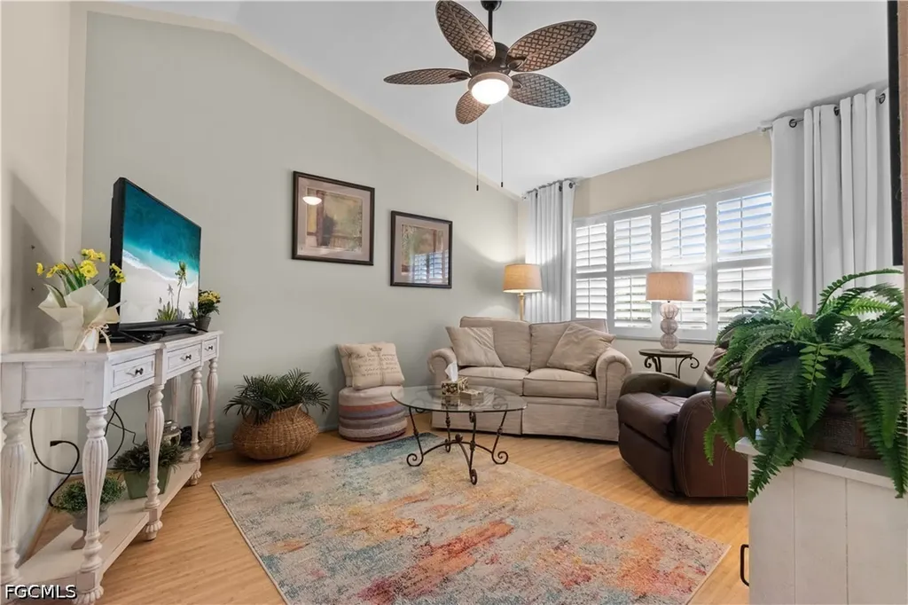 8595 Charter Club Circle Fort Myers FL 33919