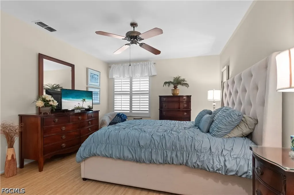 8595 Charter Club Circle Fort Myers FL 33919