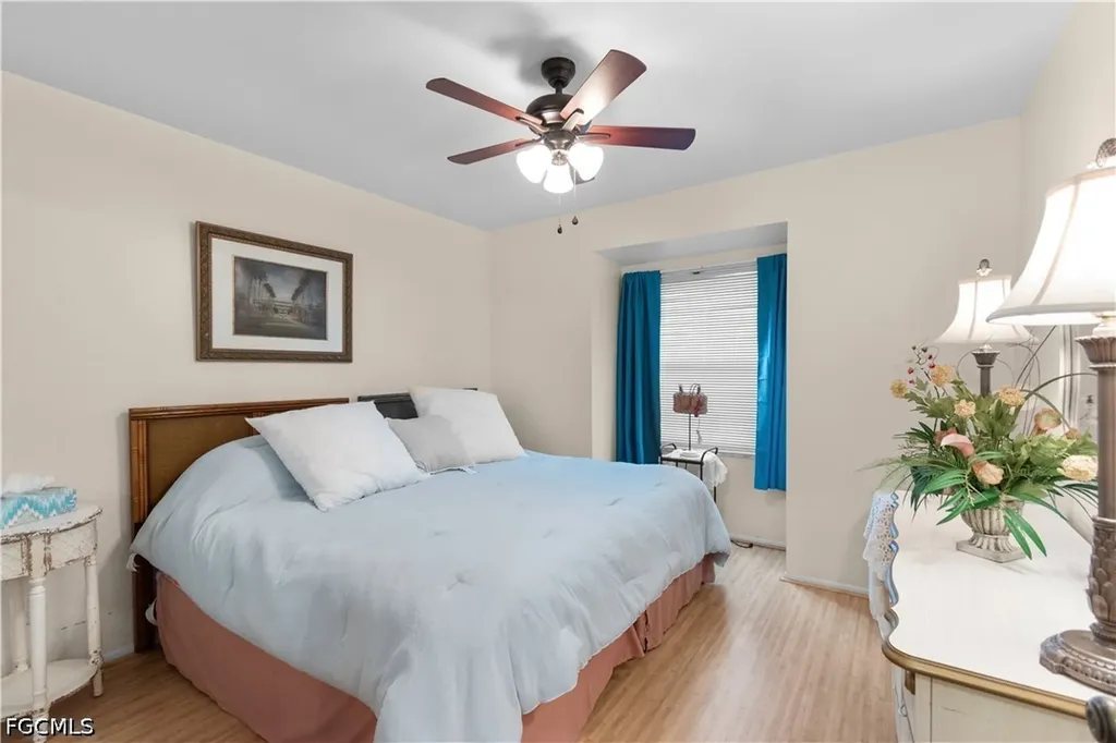8595 Charter Club Circle Fort Myers FL 33919