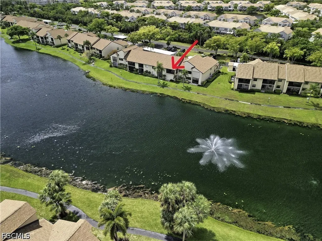 8595 Charter Club Circle Fort Myers FL 33919