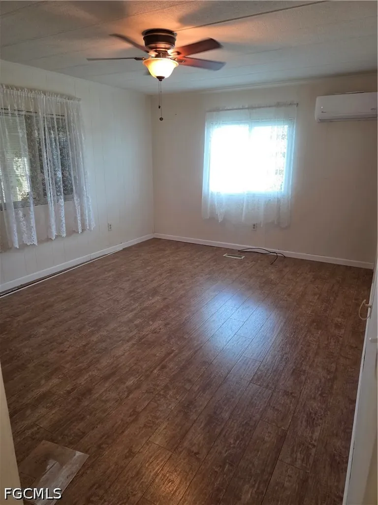 5 Hay Street Alva FL 33920