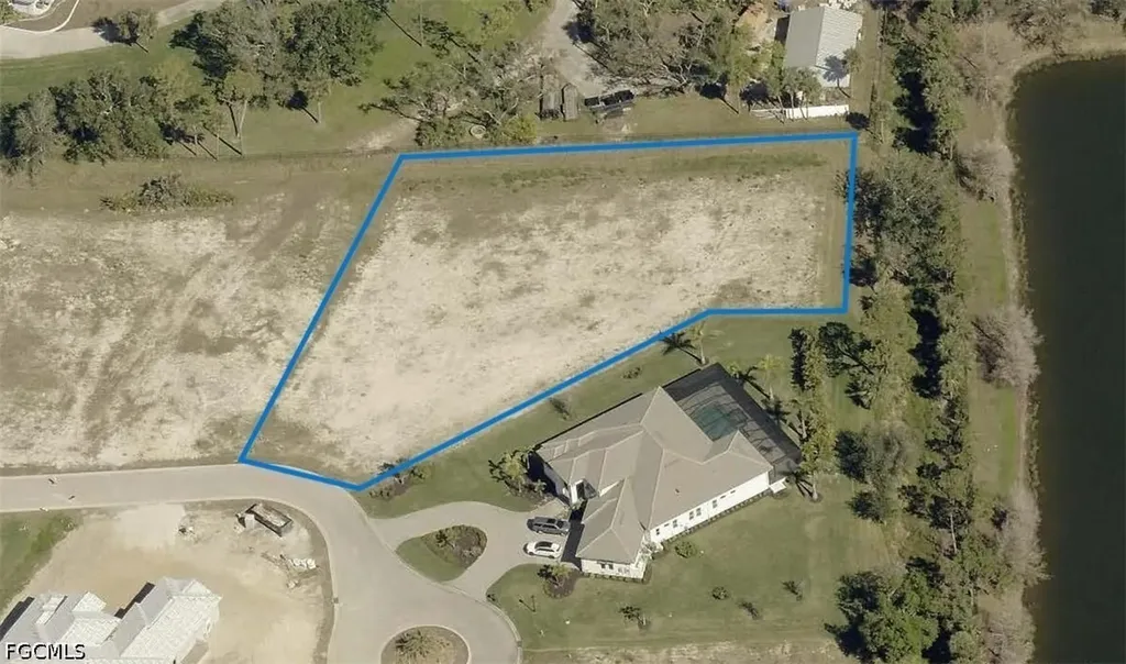Fort Myers FL, 15851 Hampton View Court