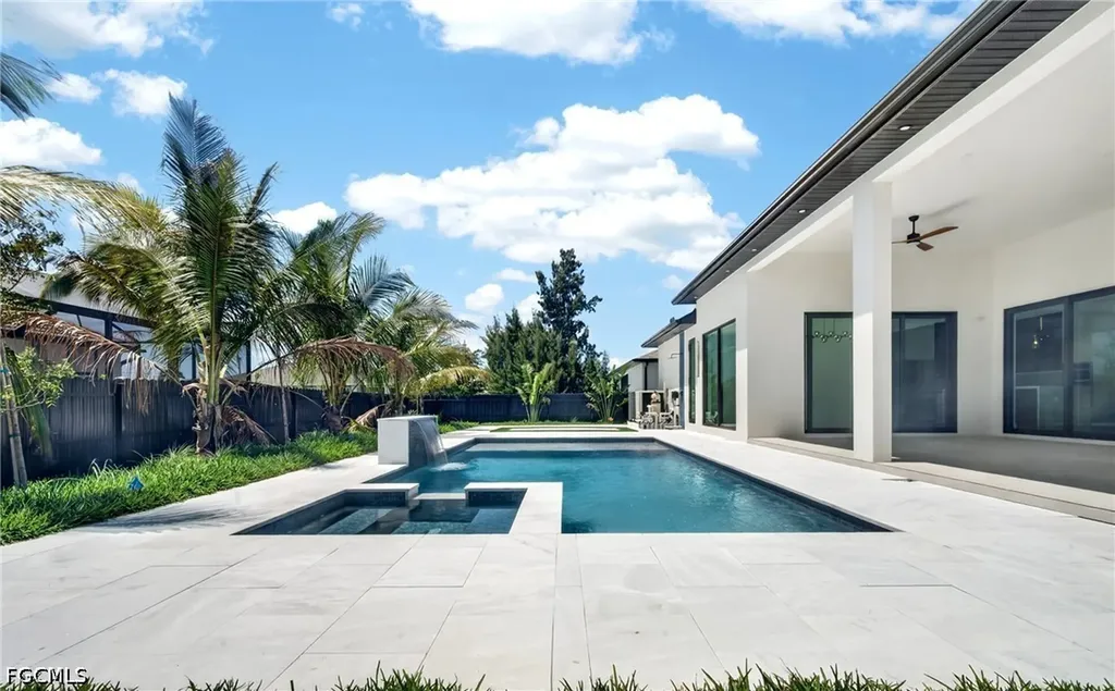 3702 Ceitus Parkway Cape Coral FL 33991