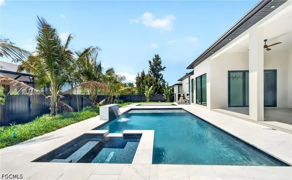 3702 Ceitus Parkway Cape Coral FL 33991