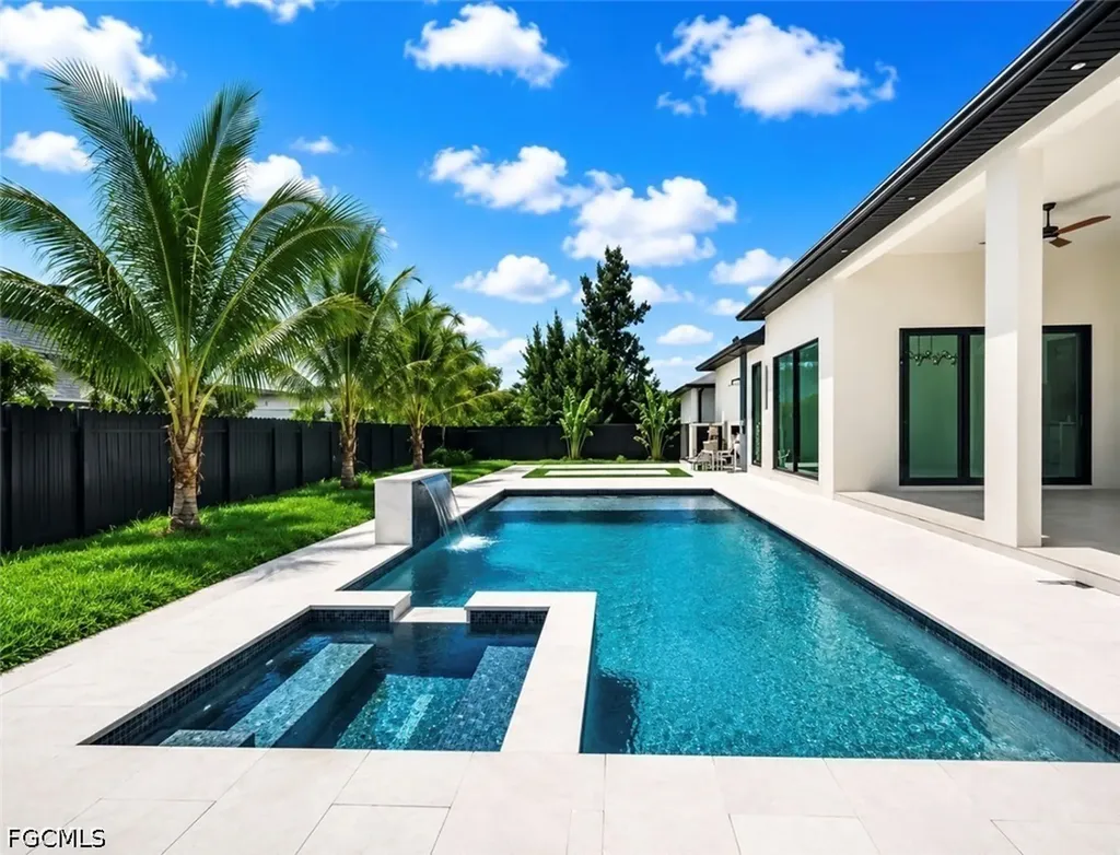 3702 Ceitus Parkway Cape Coral FL 33991
