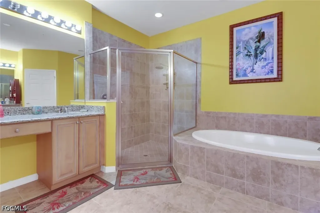 16580 Goldenrod Lane Alva FL 33920