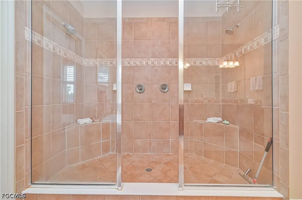 13900 Binghampton Drive Fort Myers FL 33905