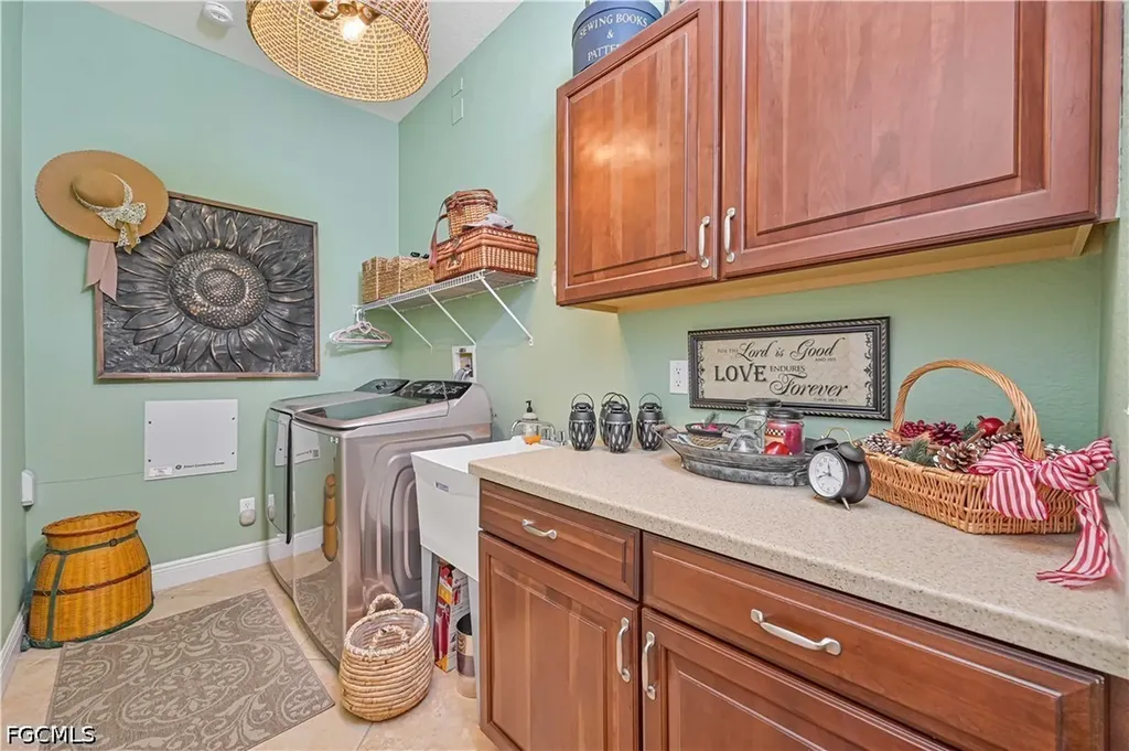 13900 Binghampton Drive Fort Myers FL 33905