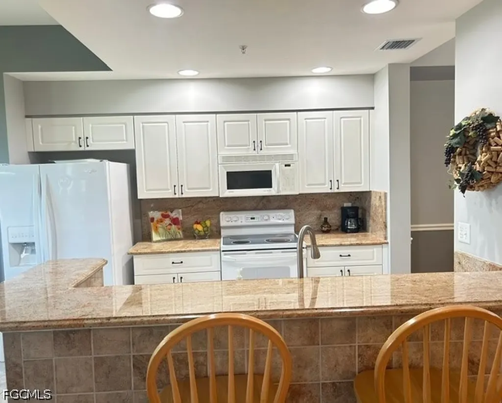 8076 Queen Palm Lane Fort Myers FL 33966